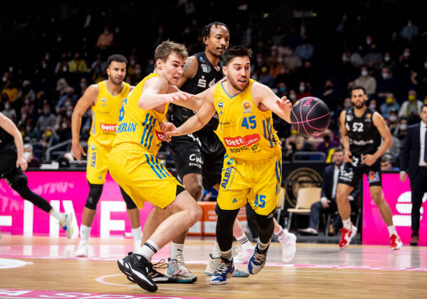 这场比赛的 这场比赛的