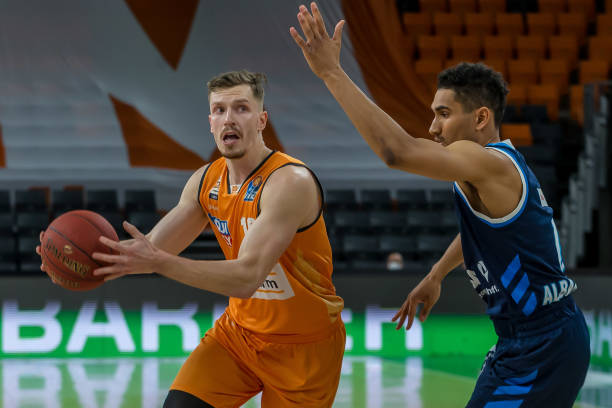 让管理层不 让管理层不