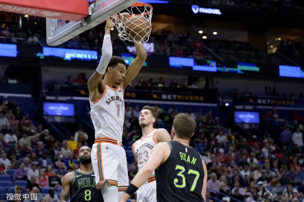 这支球队正 这支球队正